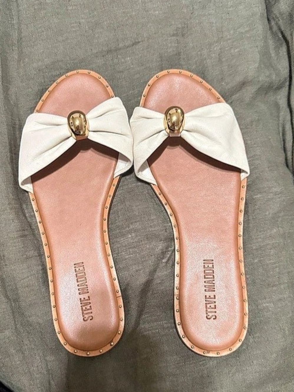 Steve Madden Bow Slide Sandals in White with gold accent